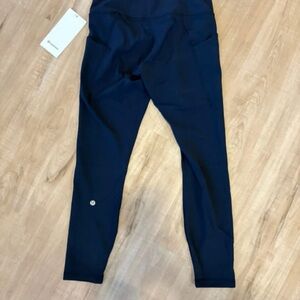 Lululemon Navy Wunder Train HR Leggings 25” with pockets NWT